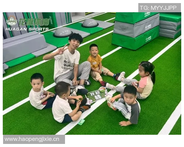 布朗回顾训练营经历称今年体能对抗挑战最为艰难