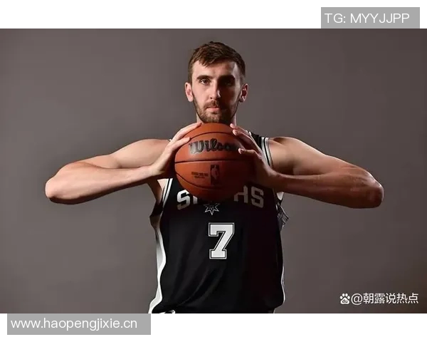 媒体人分析马刺外线失准文班失误合理科内特双塔组合效果显著 媒体人分析马刺外线失准文班失误合理科内特双塔组合效果显著