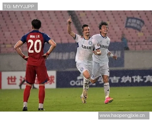 云南玉昆成功双杀天津津门虎以2比0战胜对手展现强大实力 云南玉昆成功双杀天津津门虎以2比0战胜对手展现强大实力