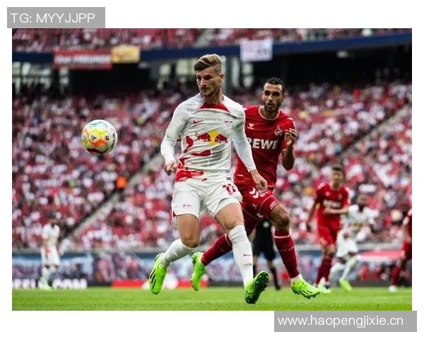 梅西祝贺阿根廷晋级世青赛四强并赞扬西尔维蒂精彩进球