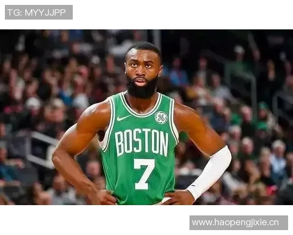 NBA新赛季小前锋评选结果揭晓杰伦布朗荣膺最佳称号 NBA新赛季小前锋评选结果揭晓杰伦布朗荣膺最佳称号