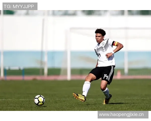 多特蒙德关注17岁左后卫普拉特斯交易价格成关键难题 多特蒙德关注17岁左后卫普拉特斯交易价格成关键难题