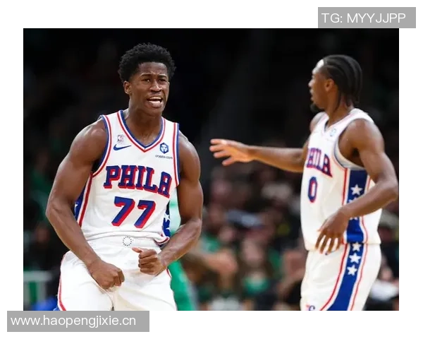 76人新秀埃奇库姆补篮绝杀勇士马克西钉板拒绝反击成功