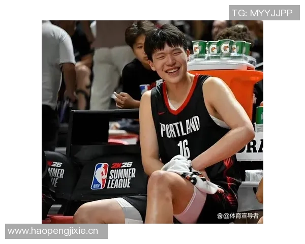 杨瀚森与库里三分对决谁能想到这样的精彩时刻会降临篮球界 杨瀚森与库里三分对决谁能想到这样的精彩时刻会降临篮球界