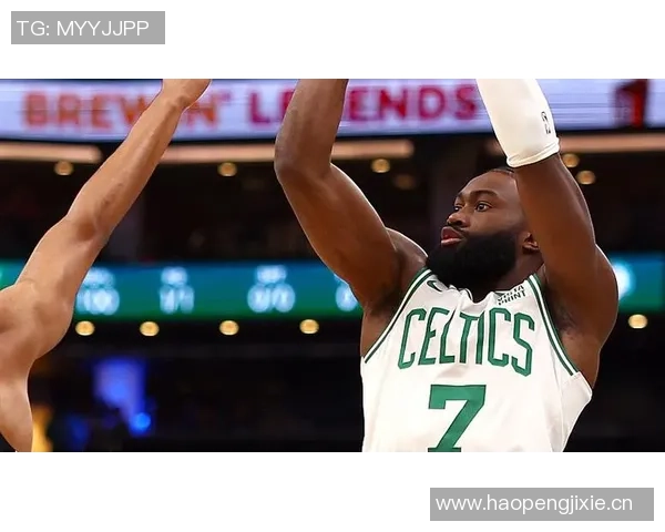 普理查德盛赞杰伦布朗具备顶级球员实力能轻松砍下40分或三双数据 普理查德盛赞杰伦布朗具备顶级球员实力能轻松砍下40分或三双数据