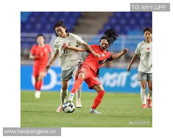 武汉女足上半场补时阶段失误被扳平浪费机会遭遇惩罚的教训