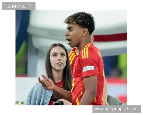 亚马尔与女友克罗地亚度假五分钟直升机之旅女友竟然晕机