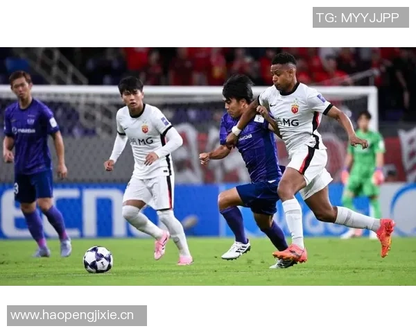 门神陈威11次扑救力保海港不败对手狂轰48脚打门展现强大攻击力