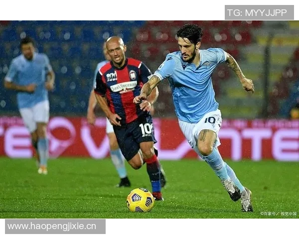 科莫强调海外赛会的挑战与牺牲是保障联赛生存的关键因素