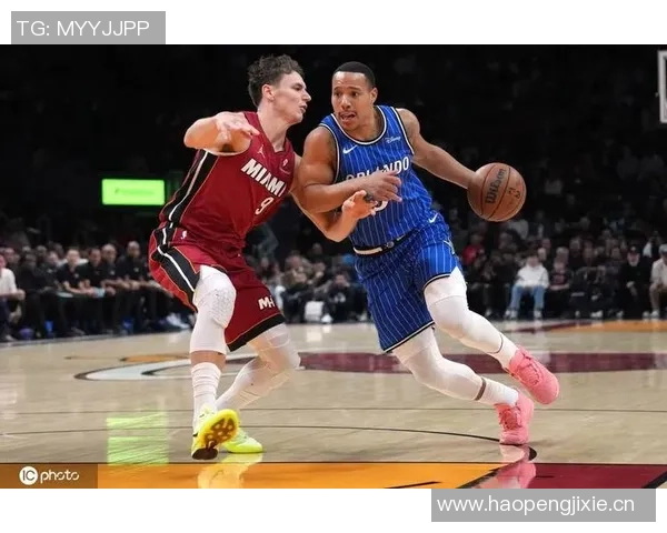 NBA杯佛罗里达宿敌对决阿德巴约期待与魔术的激烈碰撞